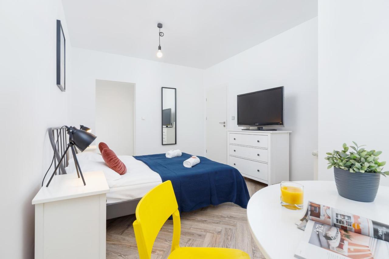Premium Apartment Ludwinowska Kraków by Renters Exterior foto